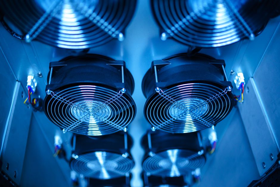 10 Must-Have Gadgets for a Smarter Home in 2025